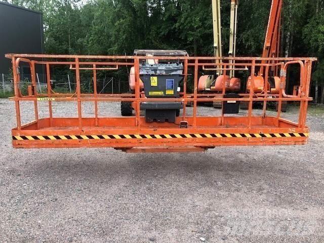 JLG 680S Plataformas con jaula de elevación