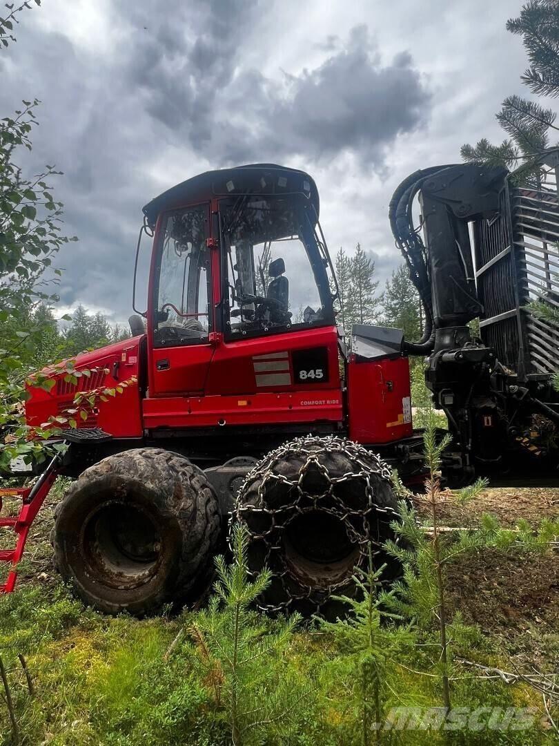 Komatsu 845 Transportadoras