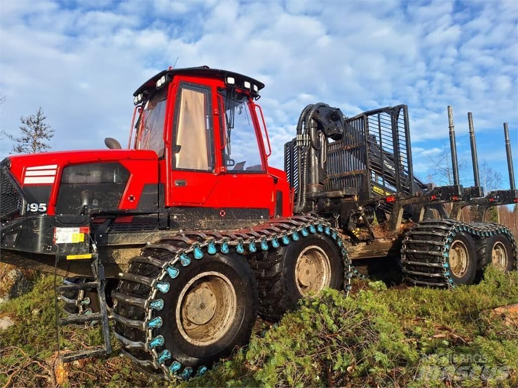 Komatsu 895 Transportadoras