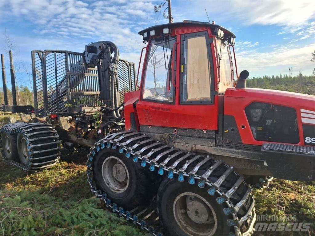 Komatsu 895 Transportadoras