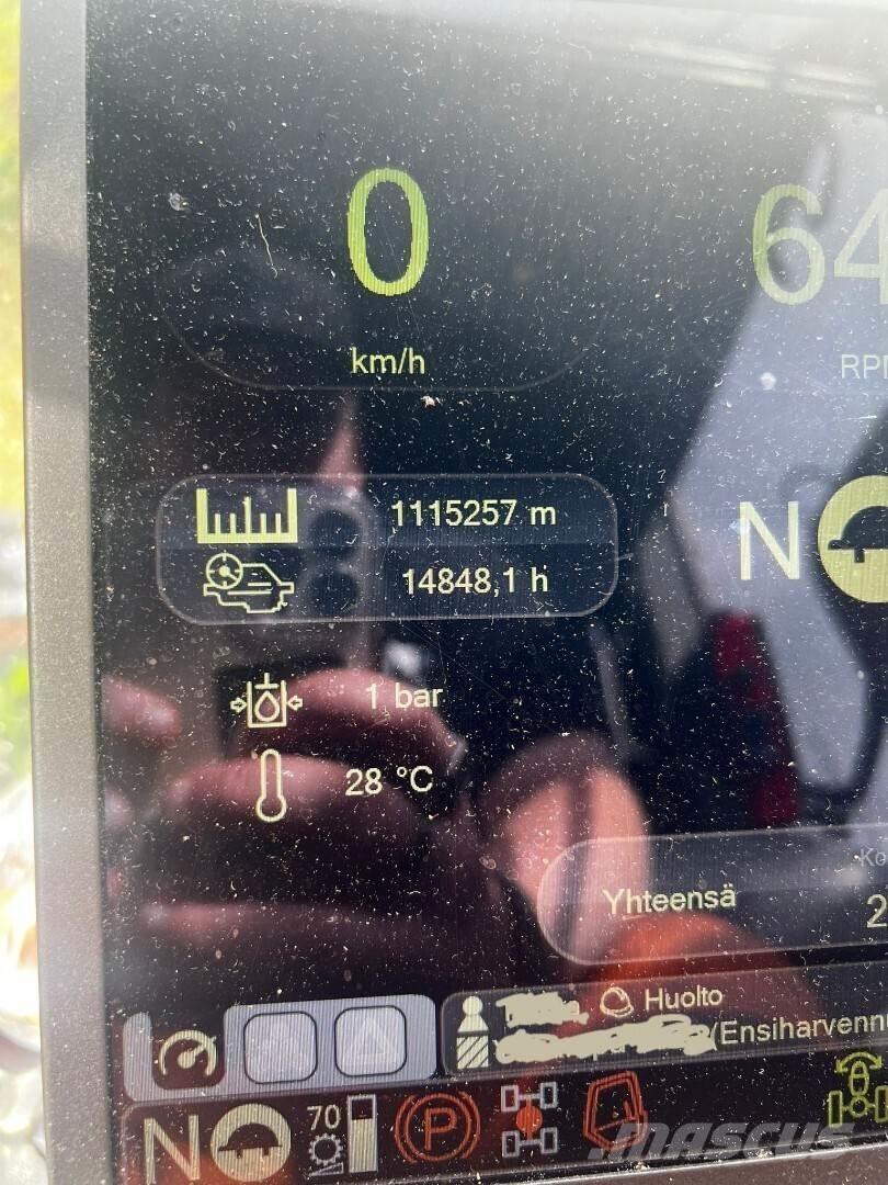 Komatsu 901 XC Cosechadoras