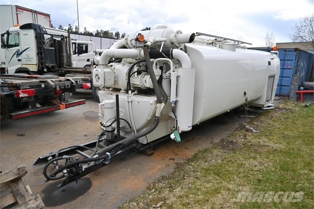  LOKASÄILIÖ Tanques