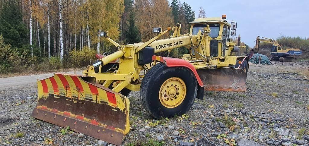 Lokomo AH 172 Niveladoras