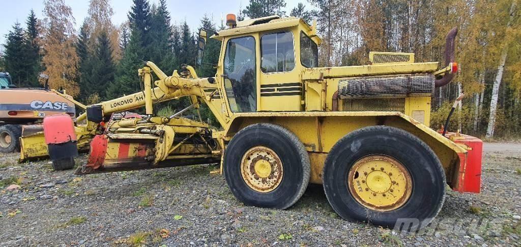 Lokomo AH 172 Niveladoras