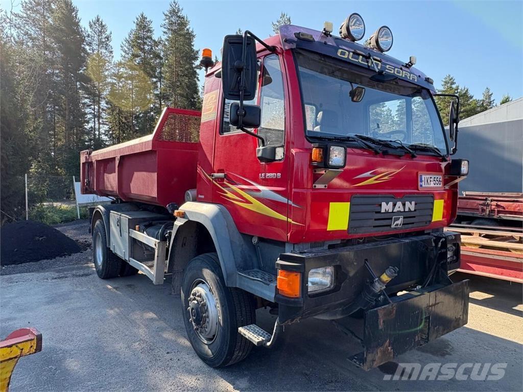 MAN LE 280 B 4x4 Otros camiones