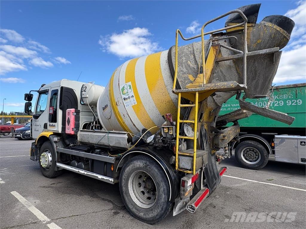 Renault D 18 WIDE Camiones de concreto