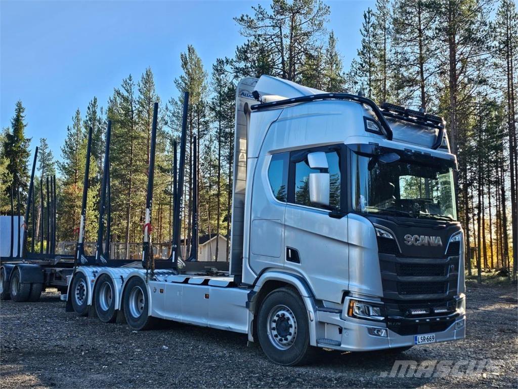 Scania R660 8X4 Transportes de madera