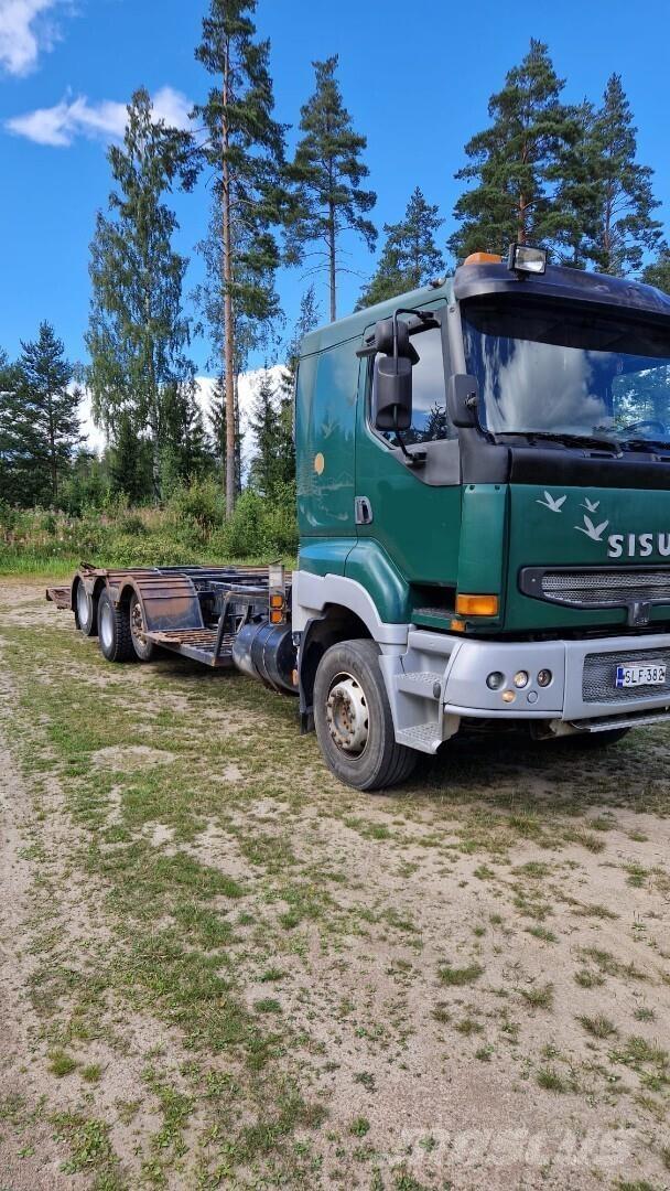 Sisu E12M Camiones portavehículos