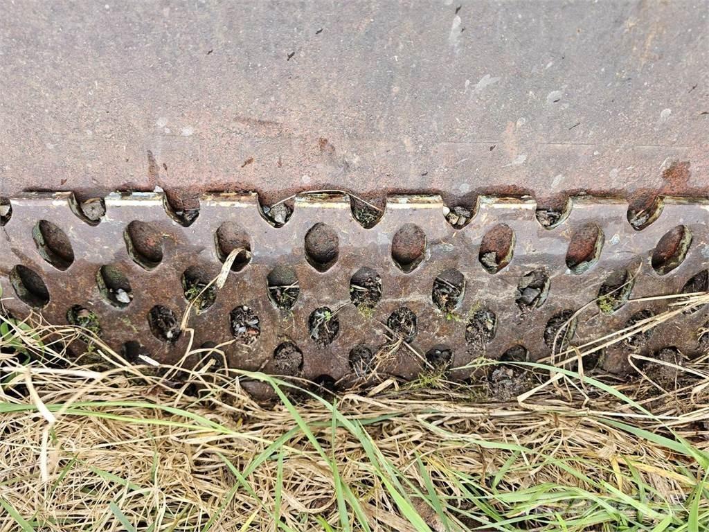  Takalana Otros equipos para carreteras y quitanieves