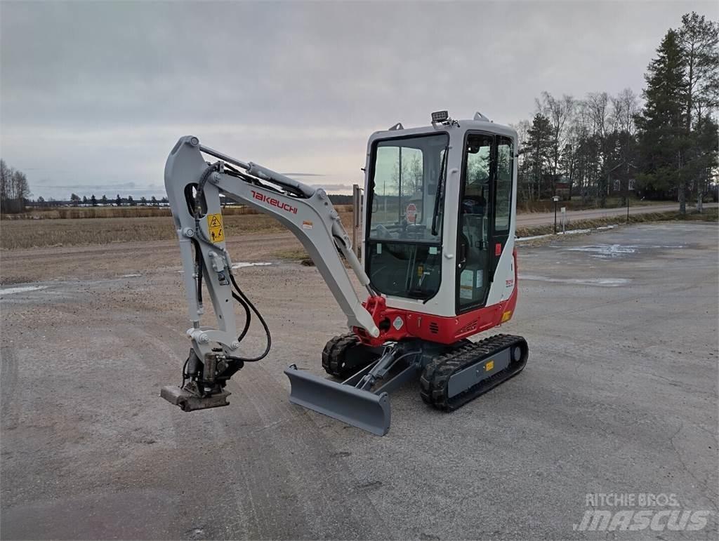 Takeuchi TB216 Miniexcavadoras