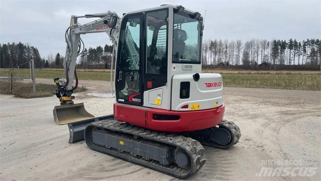 Takeuchi TB257FR Miniexcavadoras