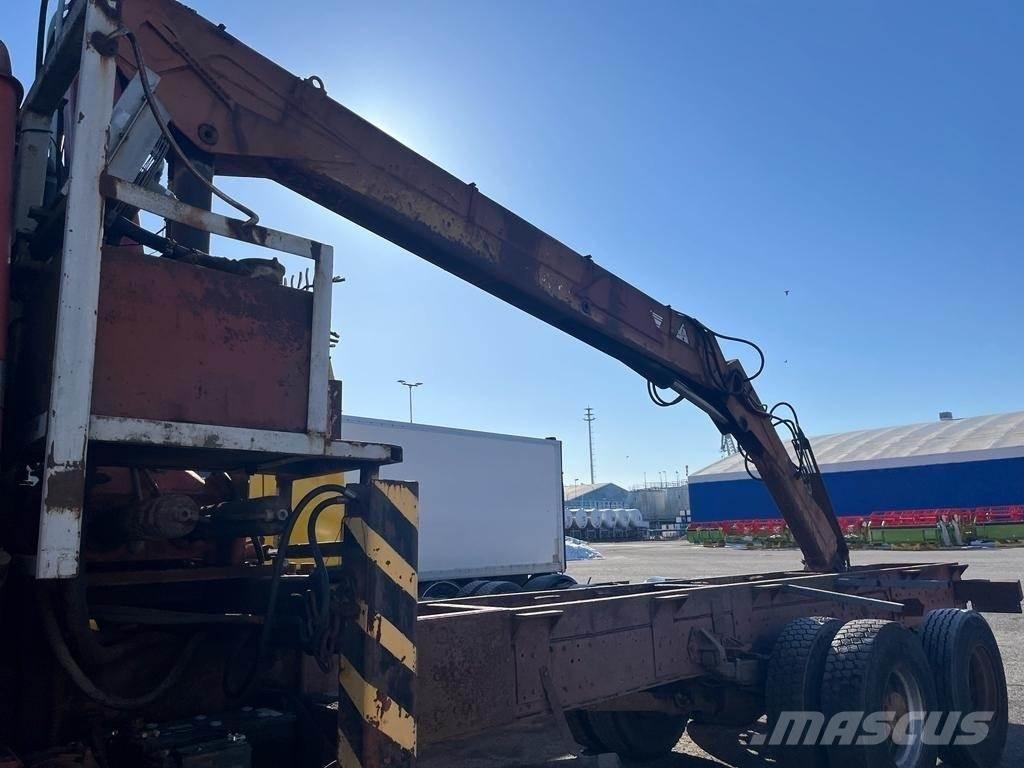  V-Kran 24.92 Grúas cargadoras