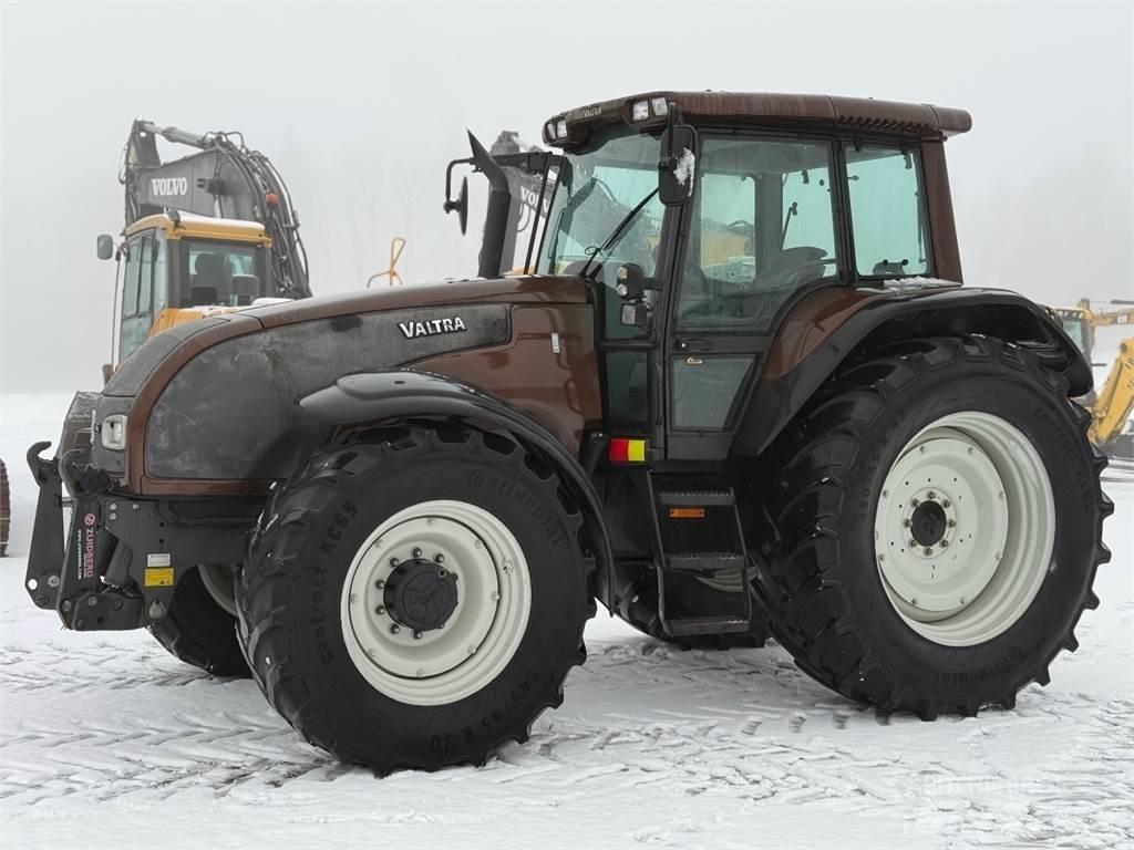 Valtra T170 Tractores