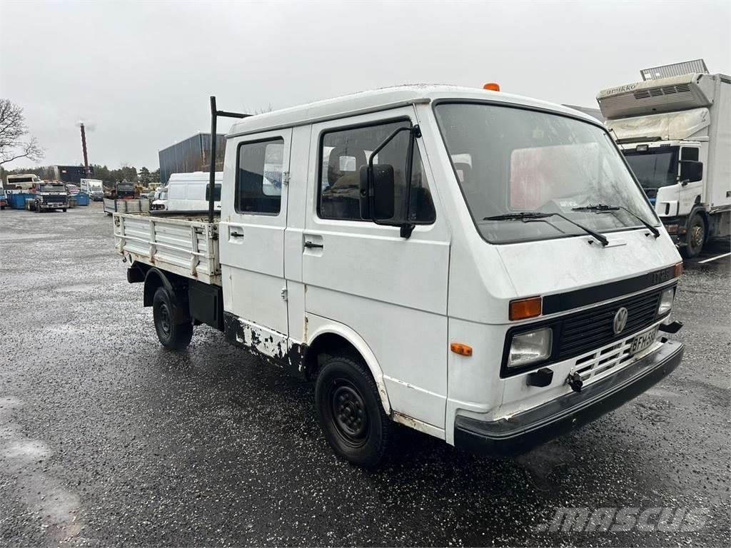Volkswagen LT28 Camiones de cama baja