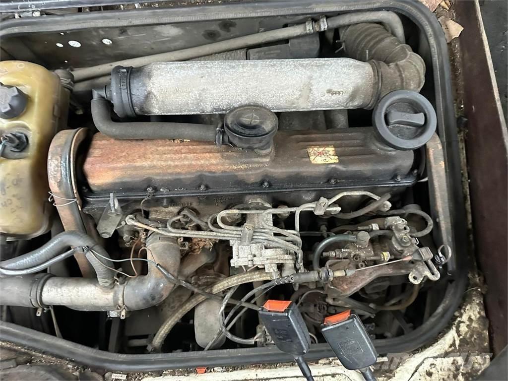 Volkswagen LT28 Camiones de cama baja