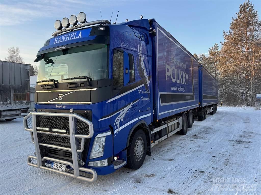 Volvo FH540 Camiones de volteo para virutas de madera