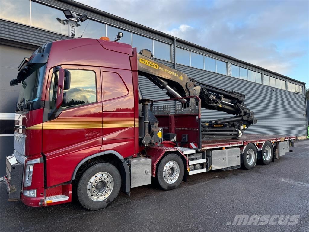 Volvo FH540 8X4 Camiones grúa