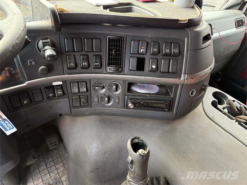 Volvo FM 12 8x4 Camiones elevadores de gancho