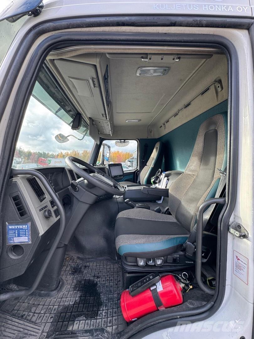 Volvo FM330 6x2 Camiones con temperatura controlada