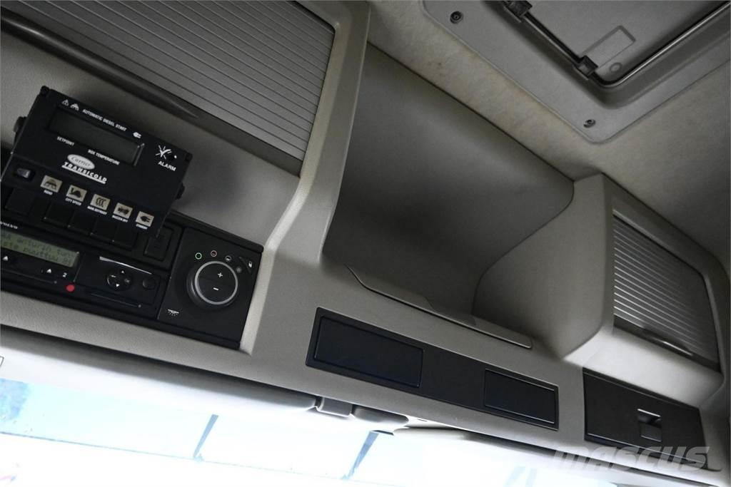 Volvo FM420 4x2 Camiones con caja de remolque