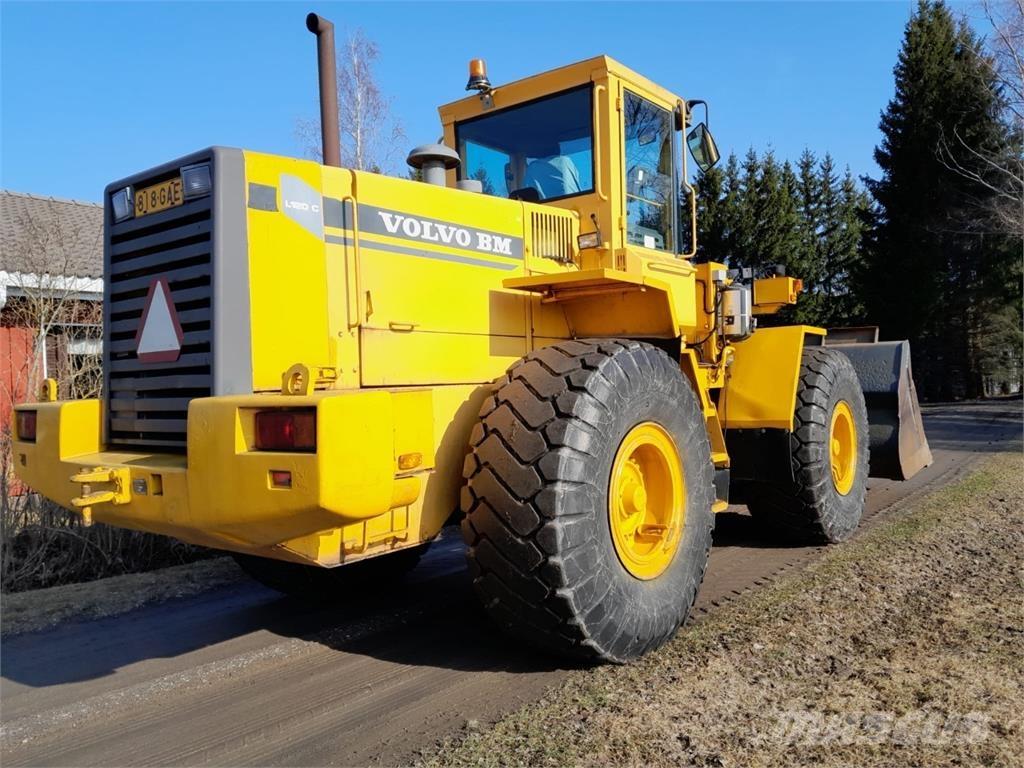 Volvo L120C Cargadoras sobre ruedas