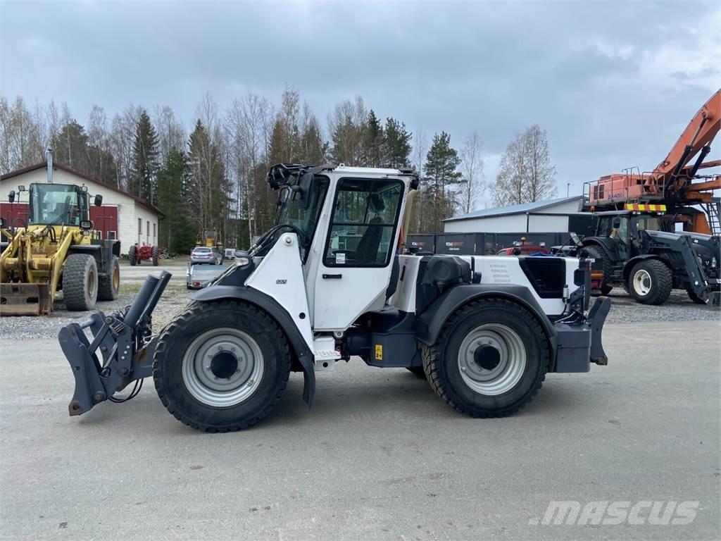 Wille 665 Otras máquinas de jardinería y limpieza urbana