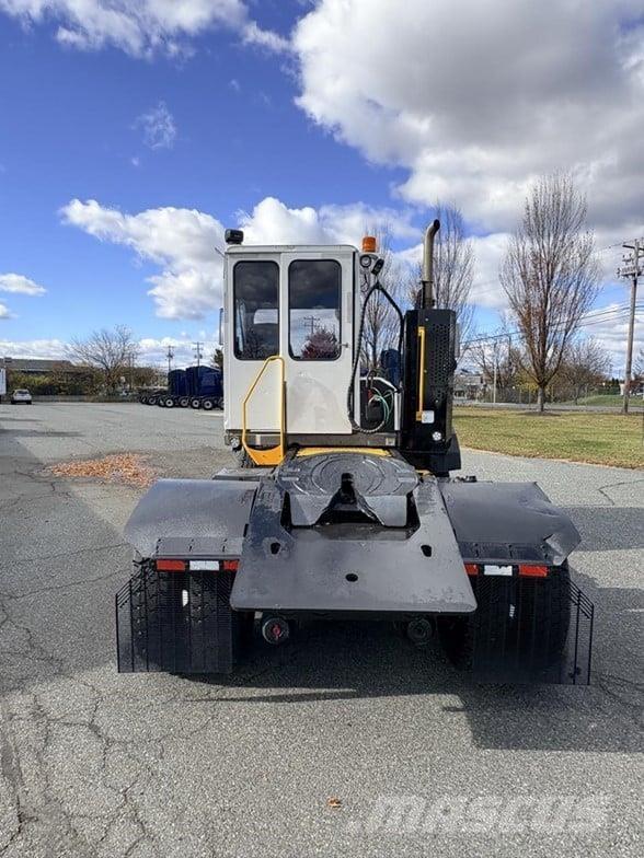 Kalmar OTTAWA 4X2 OFF-ROAD Tractocamiones para terminales