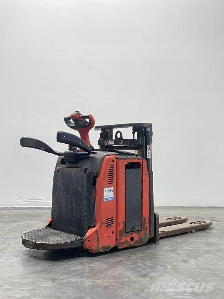 Linde D12AP-133 Montacargas manual