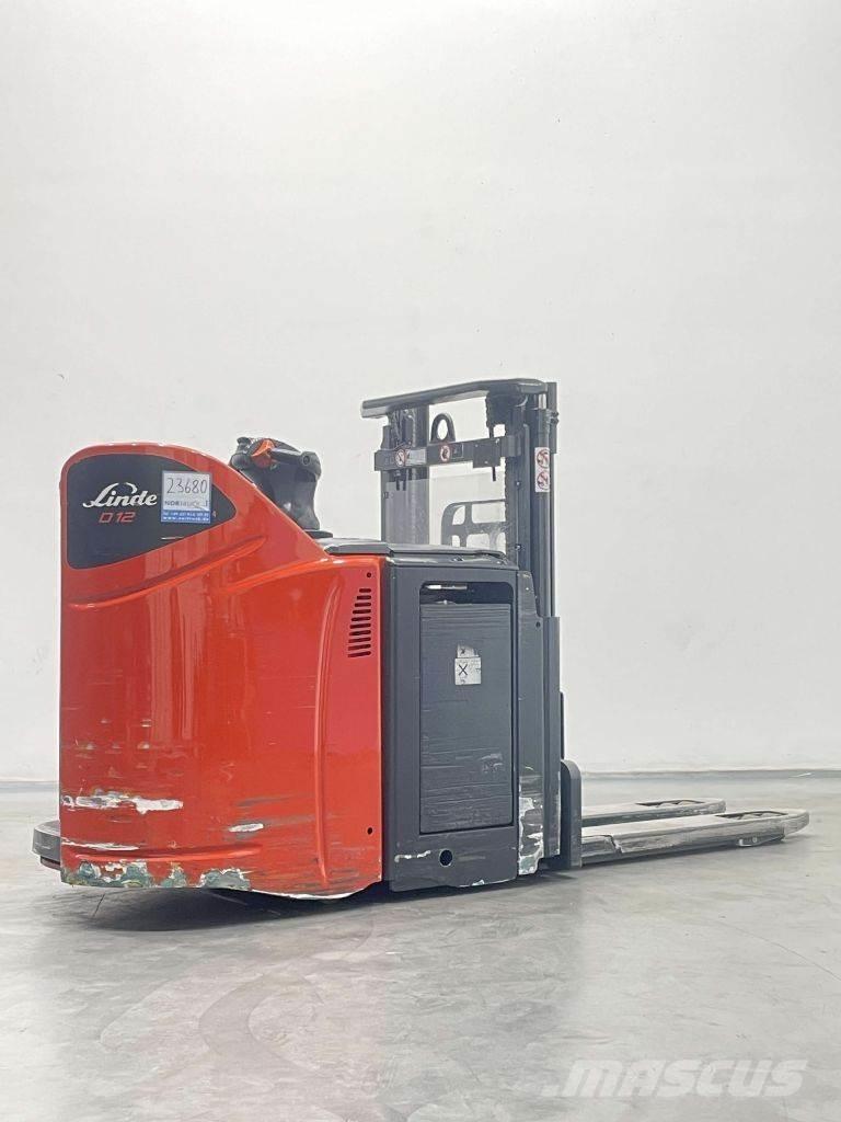 Linde D12HPSP-133 Montacargas manual