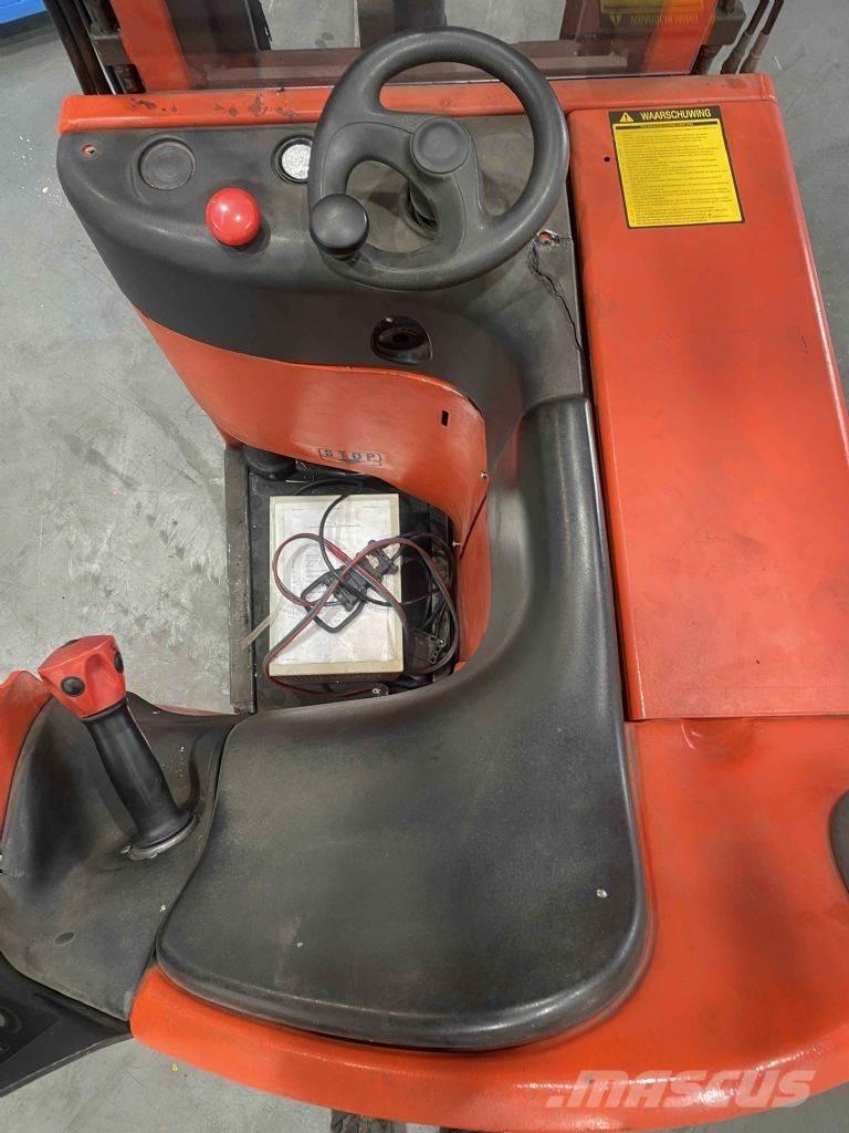 Linde E10-334 Apiladoras eléctricos