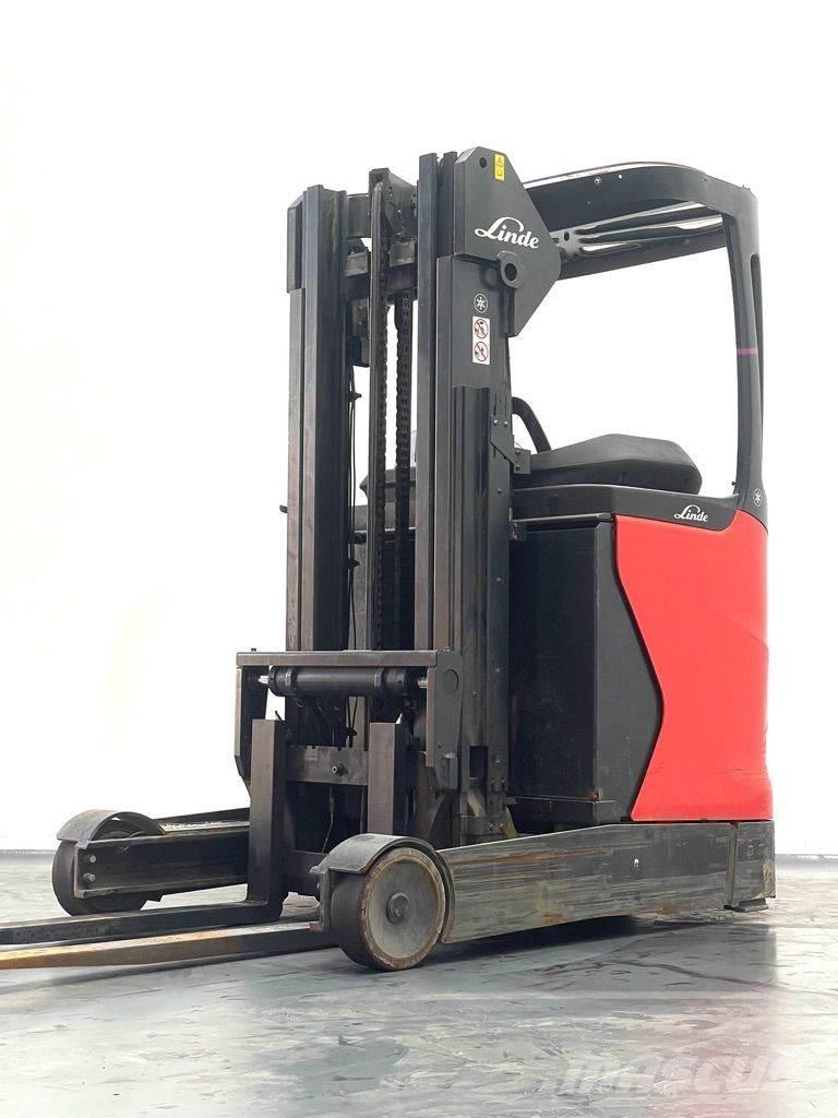 Linde R14-1120 Montacargas de alcance de gran altura