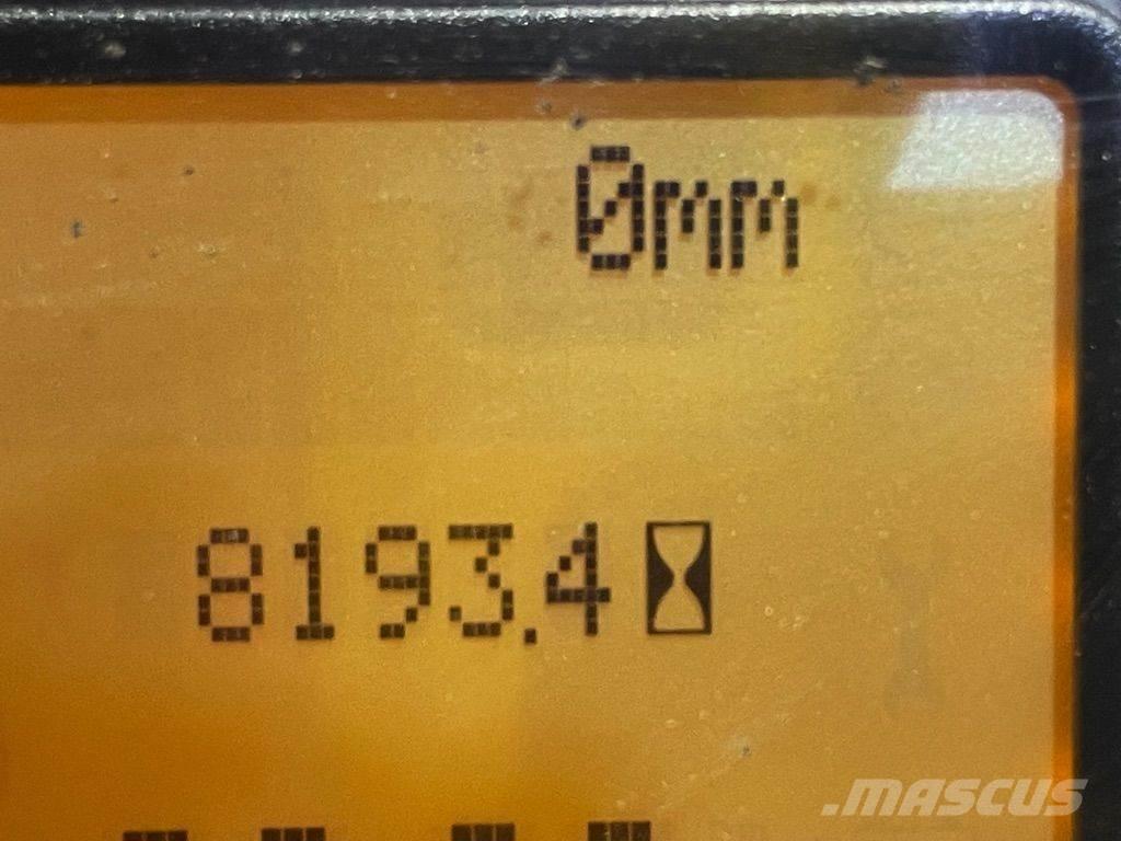 Linde R14-1120 Montacargas de alcance de gran altura