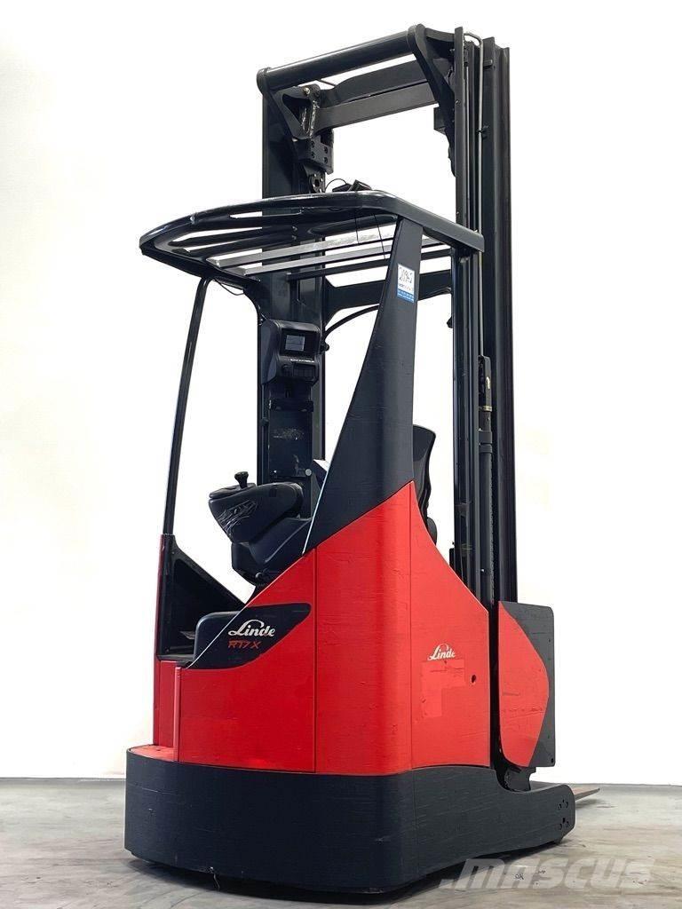 Linde R17X-116 Montacargas de alcance de gran altura