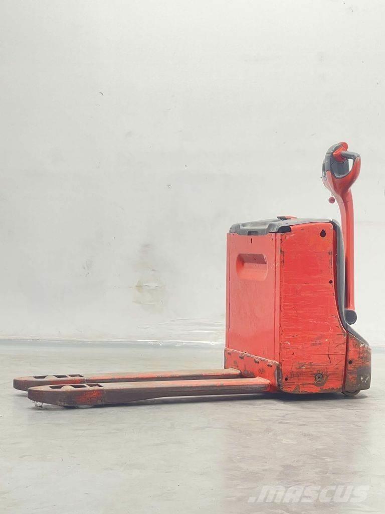 Linde T18-1152 Montacargas de baja elevación