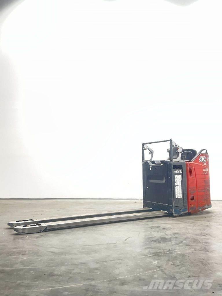 Linde T25SP-131 Montacargas de baja elevación