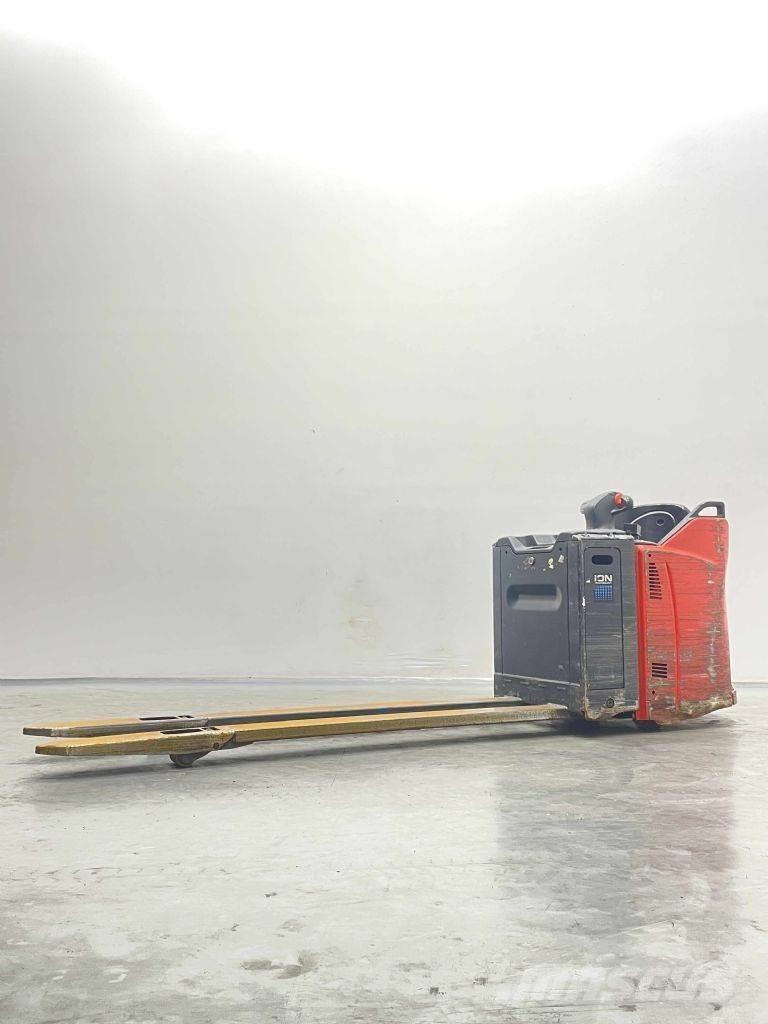 Linde T30SP-131 Montacargas de baja elevación