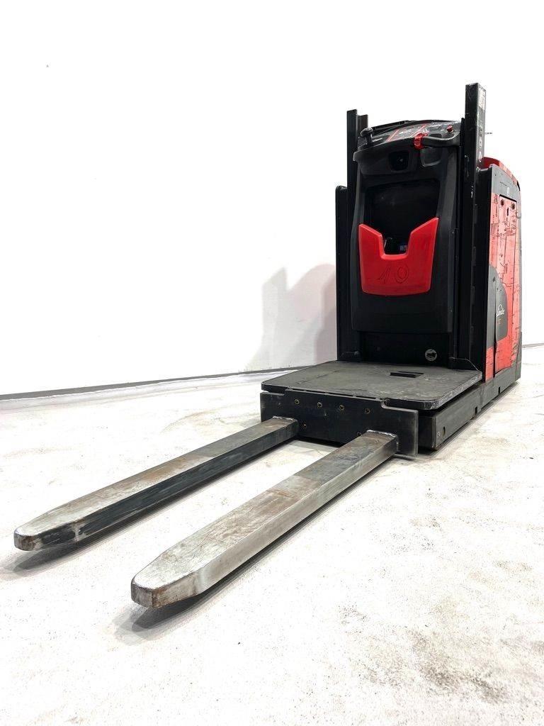 Linde V10-5212 Montacargas recogepedidos de baja altura