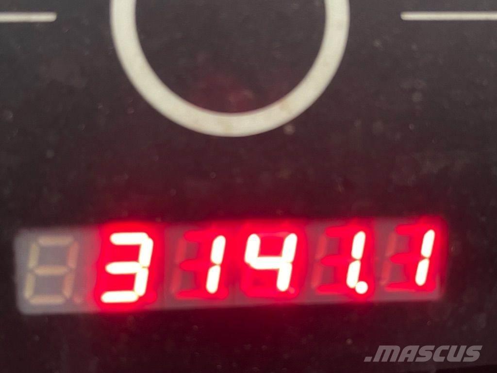 Linde V10-5212 Montacargas recogepedidos de baja altura