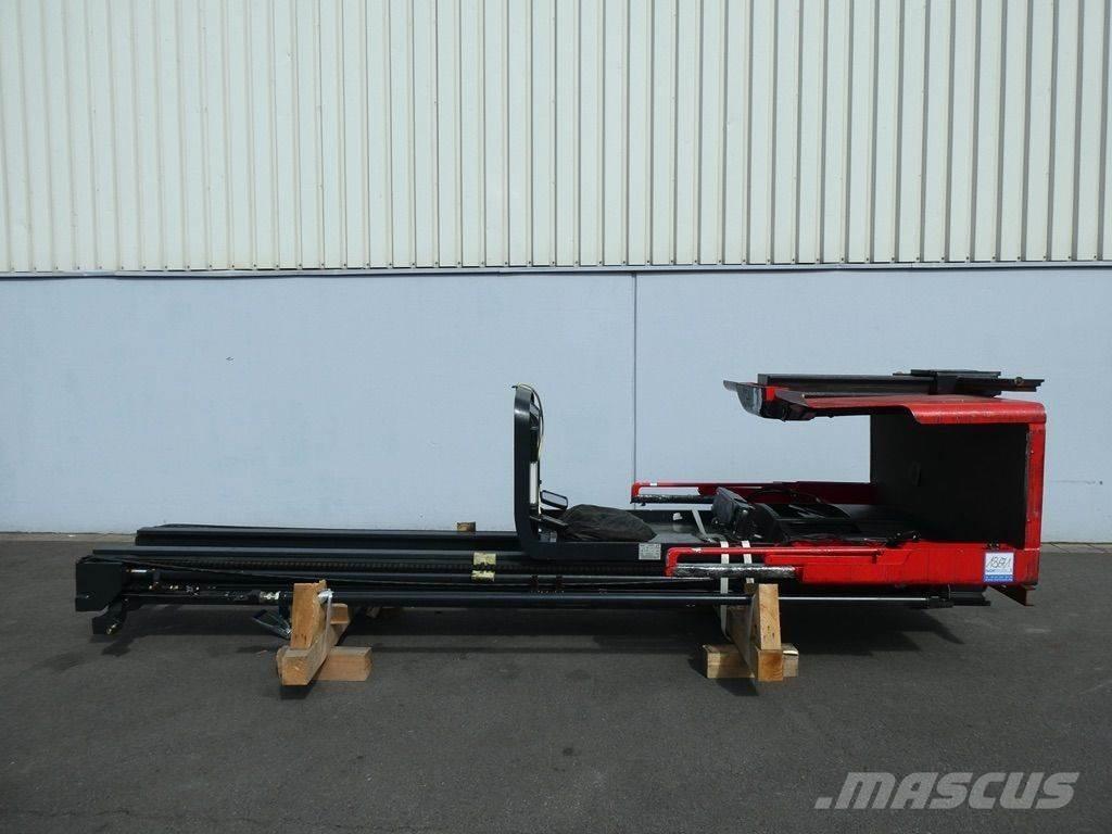 Linde V12-015 Montacargas recogepedidos de gran altura