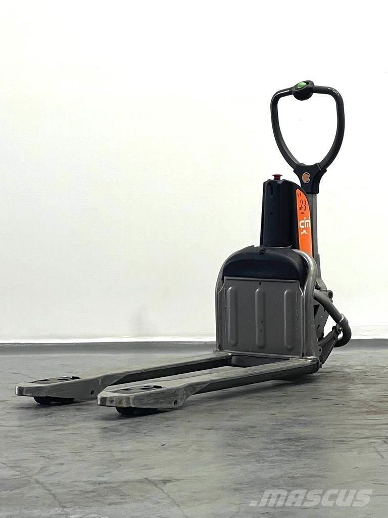 Still Citi one-1130 Montacargas de baja elevación