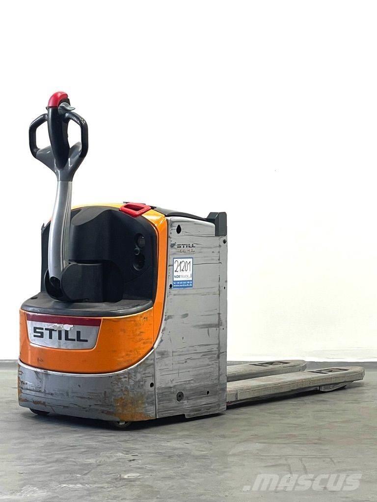 Still EXU-H20 Montacargas de baja elevación