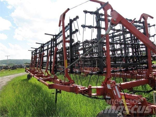 Bourgault 6000 Gradas