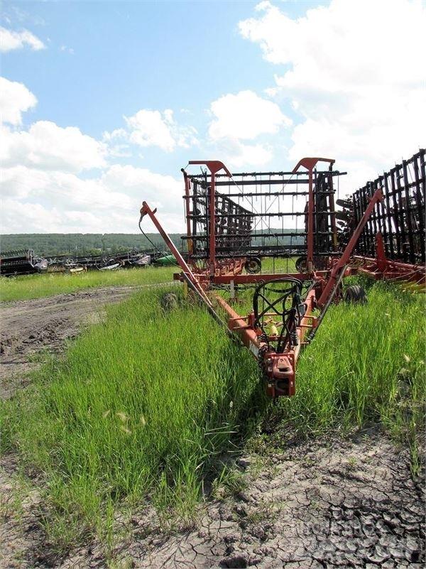 Bourgault 6000 Gradas