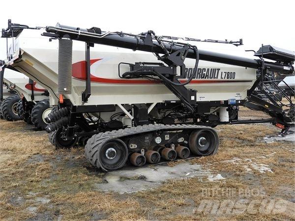 Bourgault L7800 Perforadoras combinadas