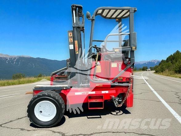 Moffett M5500P Horquillas elevadoras para camión