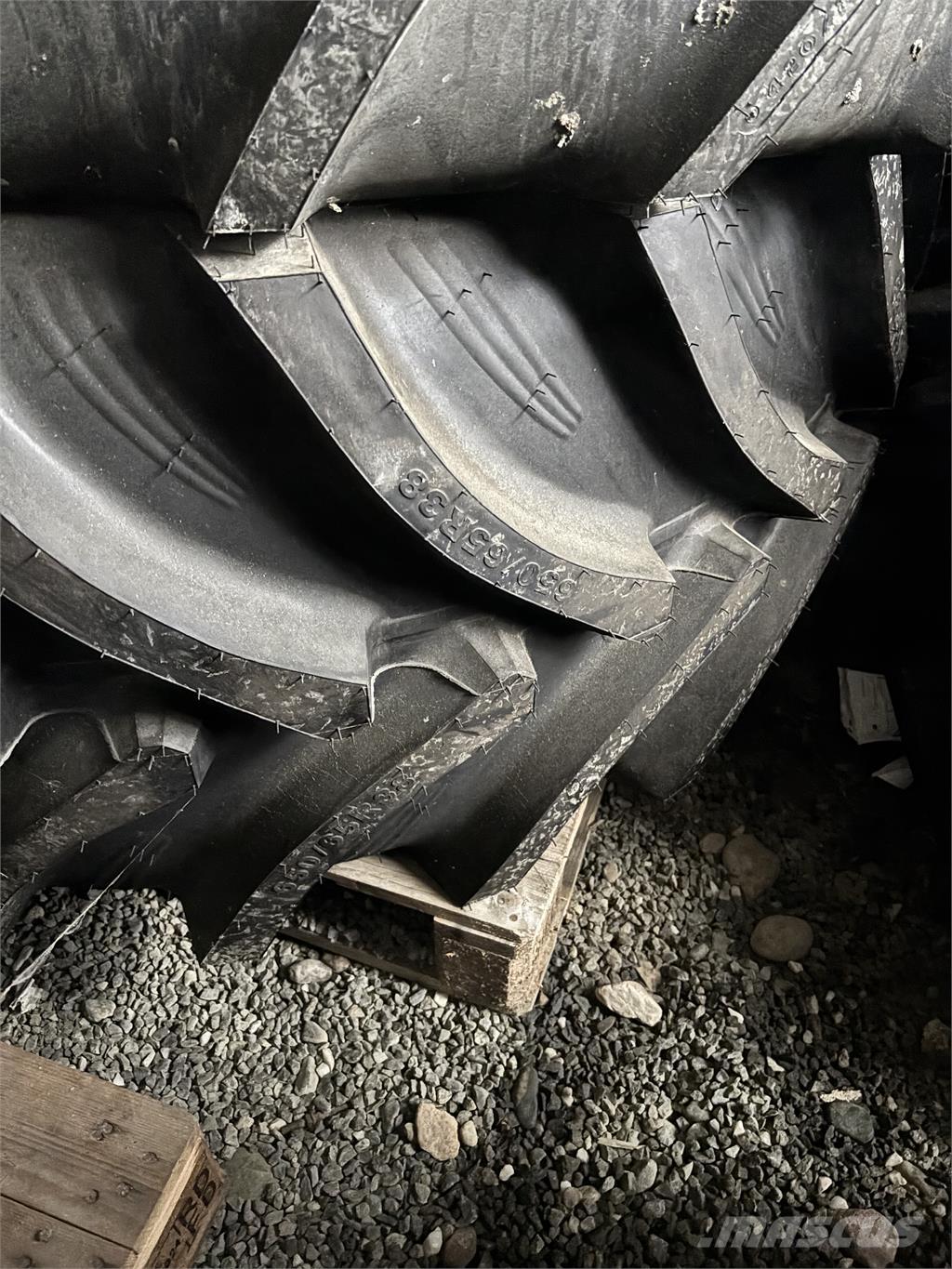 BKT Däck 650/65R38 1st Ruedas