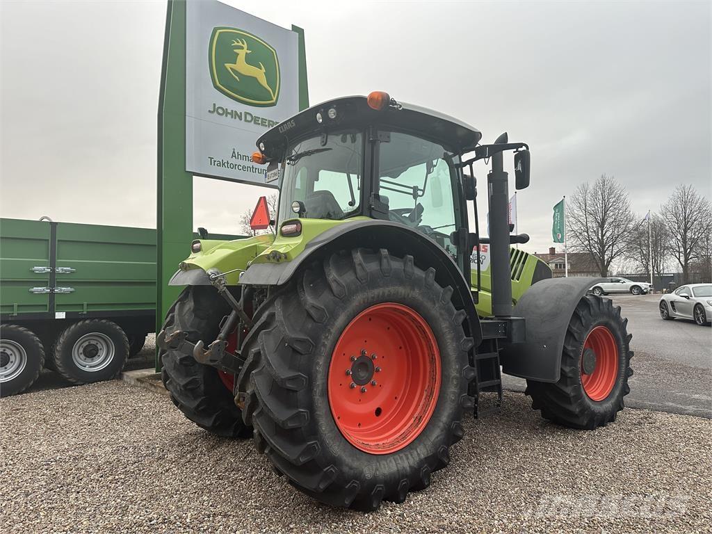 CLAAS Arion 650 Tractores