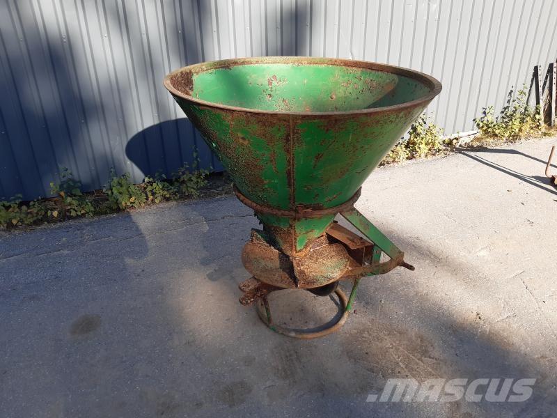  KONSTGÖDSEL TRATT Otra máquina para siembra