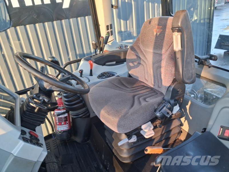 Massey Ferguson 5455 Tractores