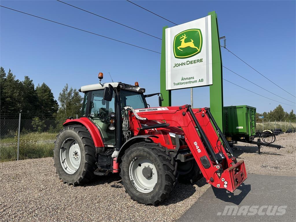 Massey Ferguson 5712 Tractores
